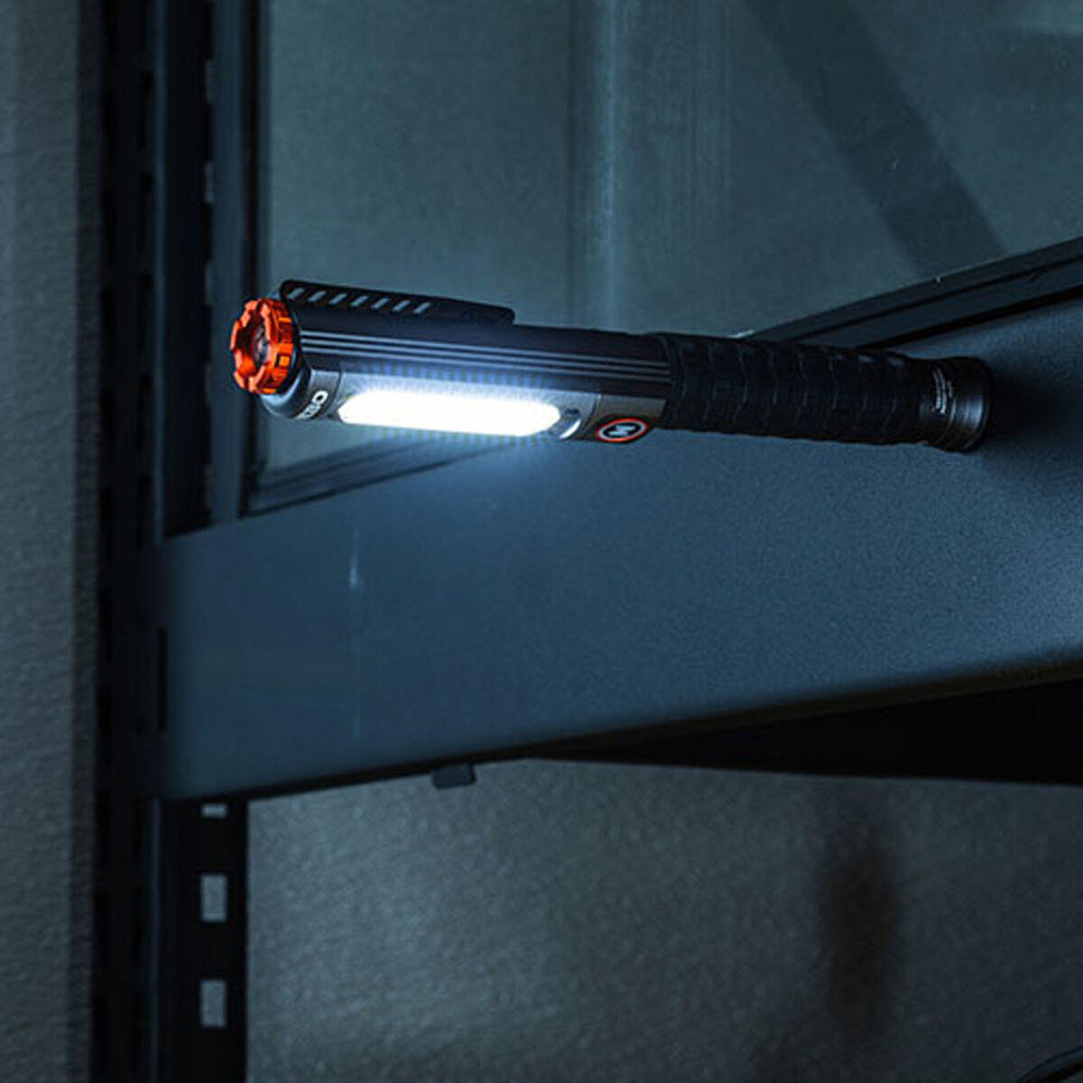 Lanterna LED recarregável Nebo Big Larry Pro+ 600 lm